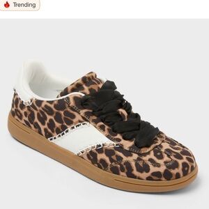 Universal Thread Spencer Animal Print Sneakers